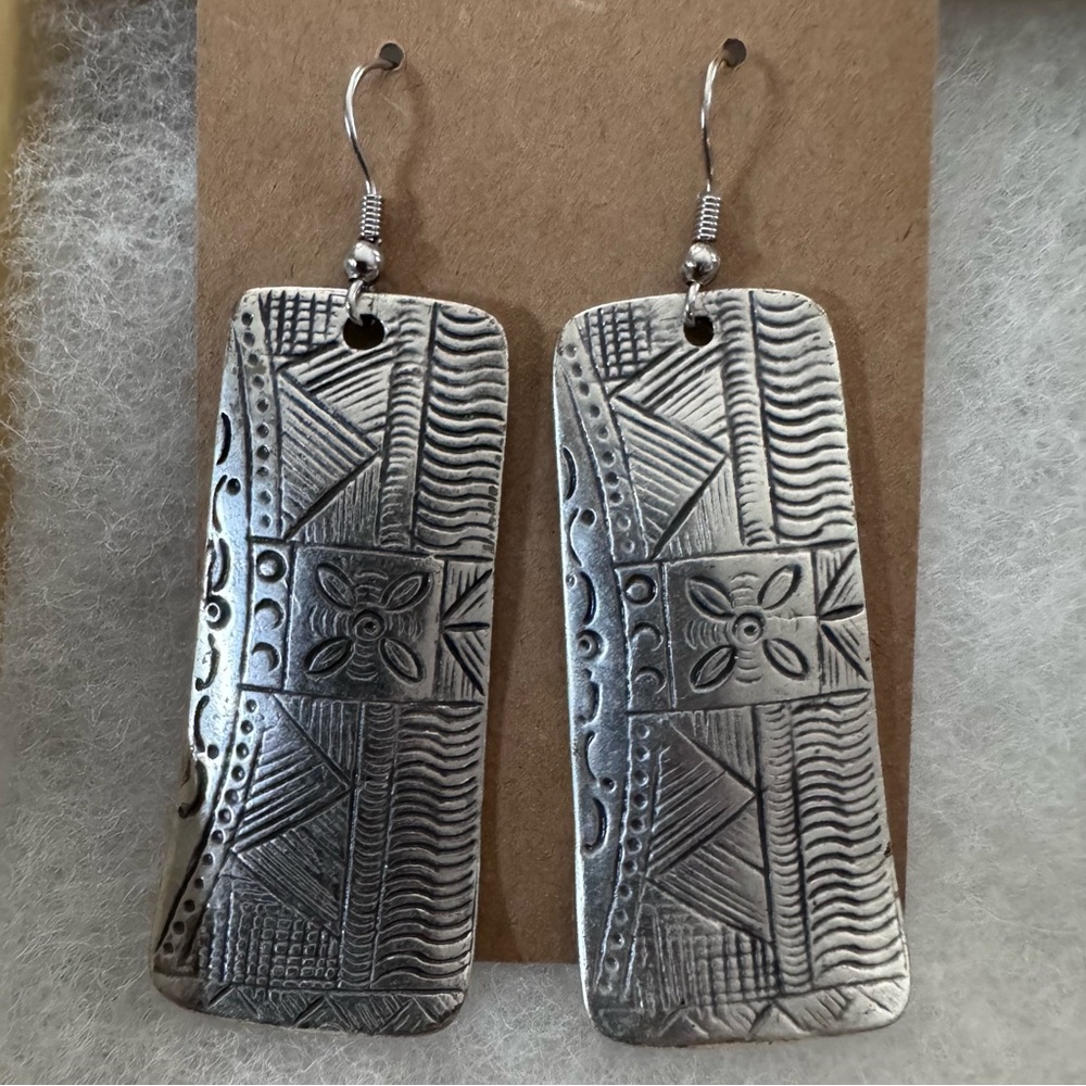 Silver Geometric Pattern Earrings